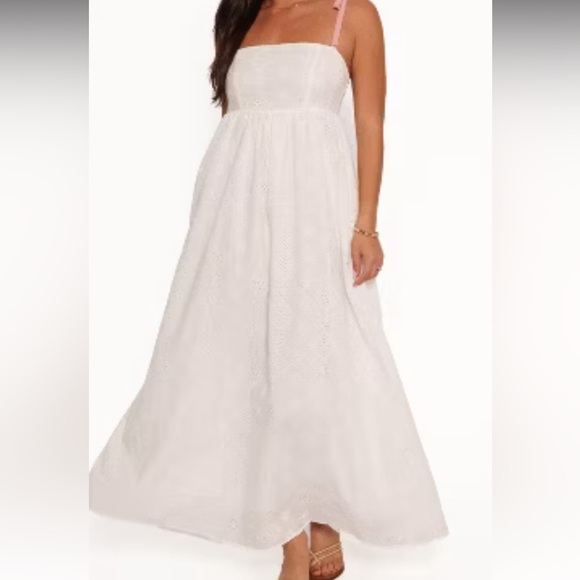 Petal & Pup Odessa Maxi Dress - Picture 3 of 10